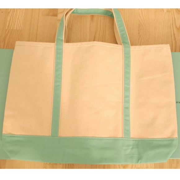 NEW TIFFANY & CO. Vision & Virtuosity Exhibit London Canvas Tote Bag VERY RARE - Picture 6 of 10